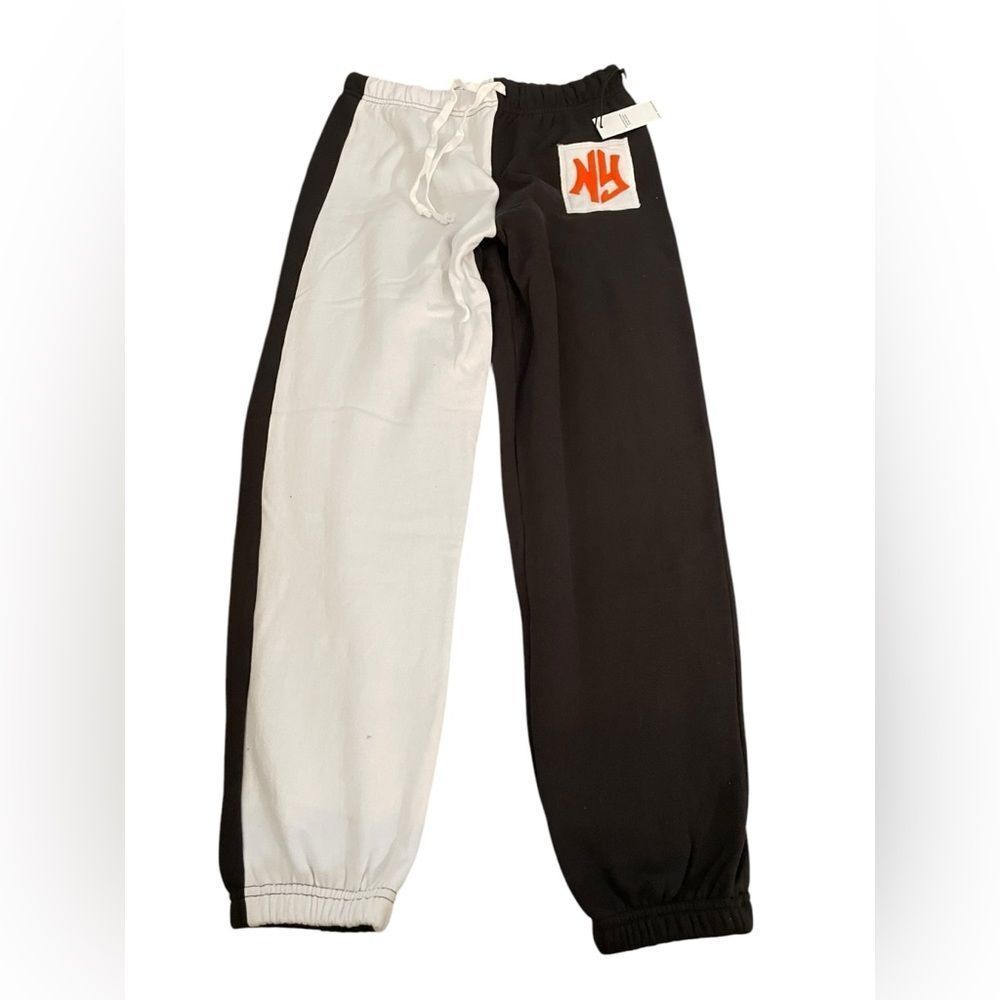 SWEATPANTS BY SPIRIT JERSEY,‎ Sz Medium